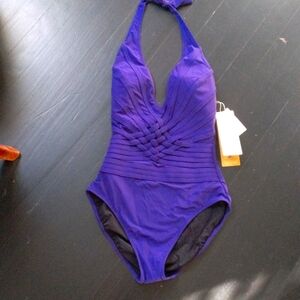 Gottex 1 piece bathing suit